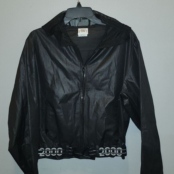 Speedo Windbreaker  - Picture 1 of 7